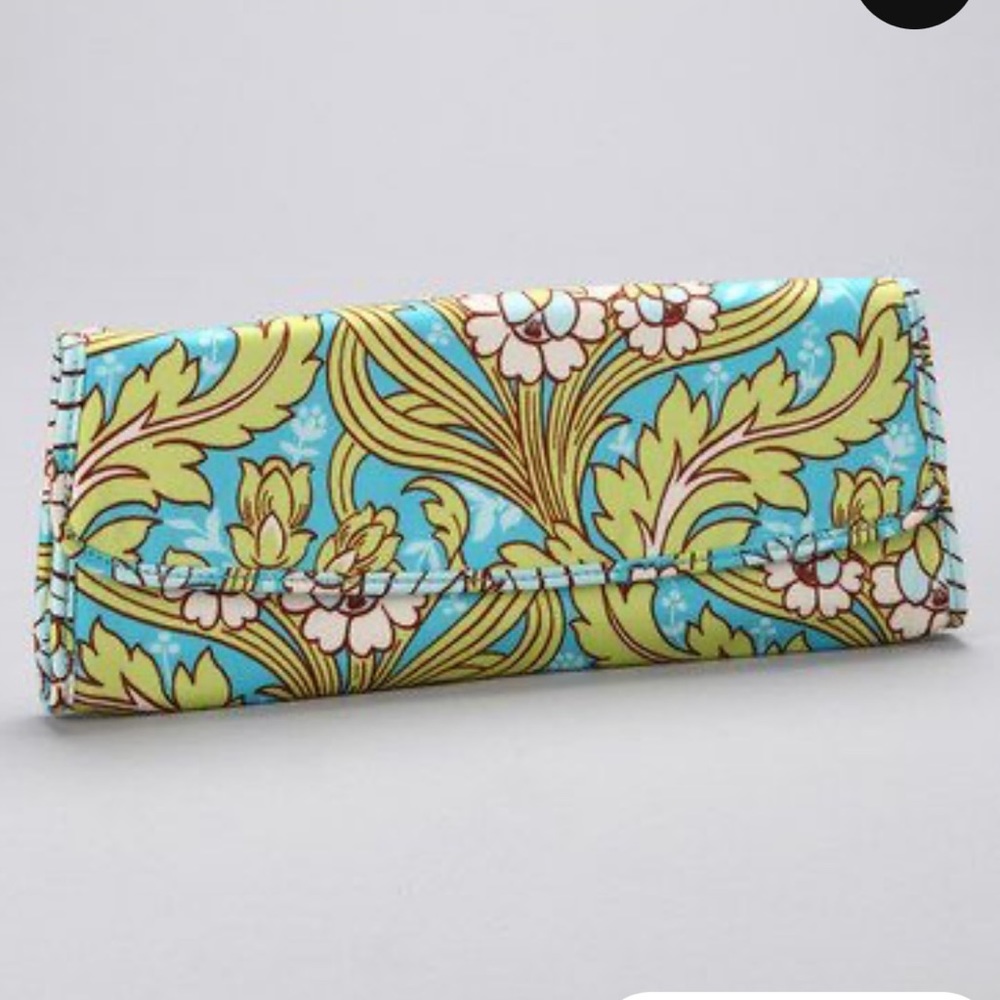 Amy Butler Brenda Clutch in Temple Tulips Turquoise NWT